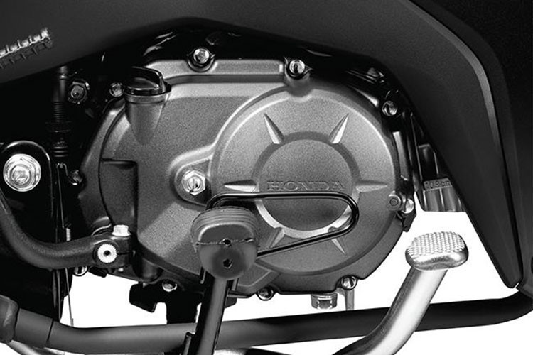 Wave Alpha 2023 tiếp tục được trang bị động cơ 110cc bền bỉ, hiệu suất vượt trội với công suất tối đa 6,12kW tại 7.500 vòng/phút và mô-men xoắn cực đại 8,44 Nm tại 5.500vòng/phút mà vẫn đảm bảo khả năng tiết kiệm nhiên liệu một cách tối ưu, đem lại cảm giác lái thú vị và tiết kiệm chi phí vận hành.