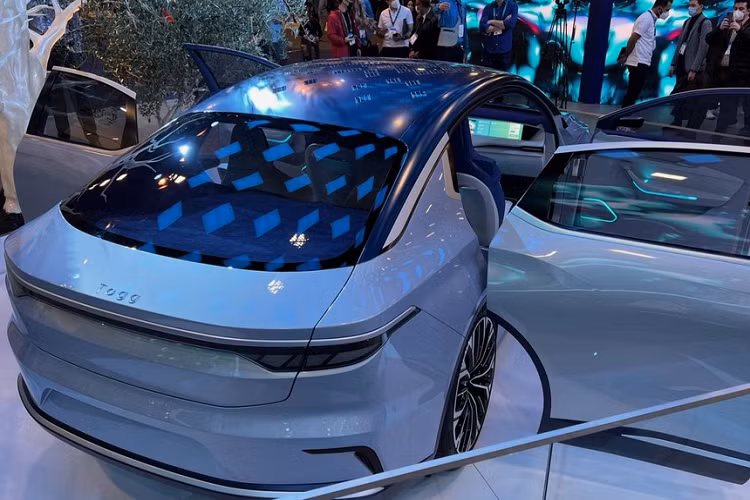 Các bộ pin lắp đặt trong những mẫu xe đó cũng sẽ được bán cho những khách hàng trong và ngoài ngành công nghiệp ô tô. Điều đó có thể giúp giải thích lý do tại sao TOGG lại coi mình là một công ty công nghệ trước tiên, và thứ hai mới là nhà sản xuất ôtô.