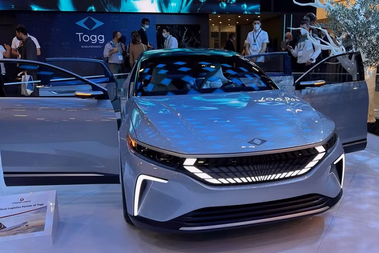 Công ty khởi nghiệp Thổ Nhĩ Kỳ đã thông báo rằng, cùng với hai mẫu sedan và SUV đã được công bố trước đó, họ cũng sẽ sản xuất một mẫu SUV lớn hơn, một mẫu minivan và một mẫu hatchback.