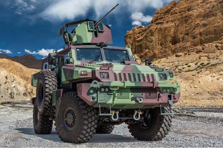 Vô lăng có thể dễ dàng chuyển đổi từ tay lái thuận sang tay lái nghịch (và ngược lại) trong vòng chưa đầy 2 giờ nếu nhu cầu vận hành đòi hỏi điều đó.