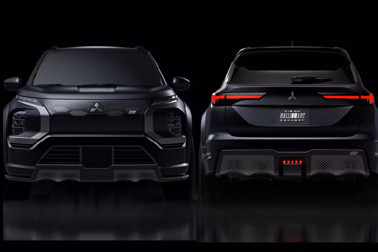 Mẫu xe Mitsubishi K-EV concept X Style dường như là sự hé lộ cho thế hệ xe kei chạy điện hoàn toàn mới của Mitsubishi được phát triển với sự hợp tác của Nissan. Theo Mitsubishi, ngoại thất được lấy cảm hứng từ những chiếc SUV cho dù thiết kế giống với mẫu xe Mitsubishi ek X từ năm ngoái. Mẫu Concept này trở nên khác biệt với thiết kế thân xe hai tông màu kết hợp màu đồng và màu xanh mờ cùng với các logo hình chữ X. EV cũng được trang bị ADAS và các tính năng kết nối tiên tiến hiện đại.