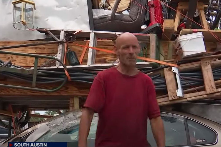 Câu chuyện về ngôi nhà di động tạm bợ của Gonzalez đúng là truyền cảm hứng, và cho thấy tinh thần lạc quan, sáng tạo của con người ngay cả khi rơi vào cảnh mất tất cả. Tuy nhiên, một số cư dân mạng cũng lên tiếng nói rằng phương tiện của người đàn ông này không hề an toàn khi tham gia giao thông bởi nó nặng nề và cồng kềnh quá mức đối với một chiếc Oldsmobile Alero.