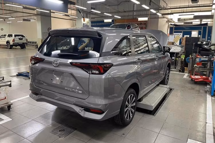Toyota Avanza Premio 2022 không có gói công nghệ an toàn Toyota Safety Sense như Veloz Cross để giữ giá bán thấp