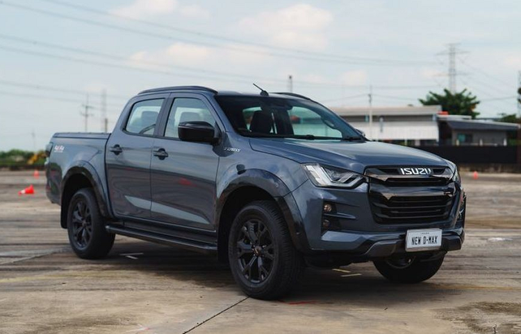 Isuzu D-MAX sieu e tai Viet Nam dat doanh so 