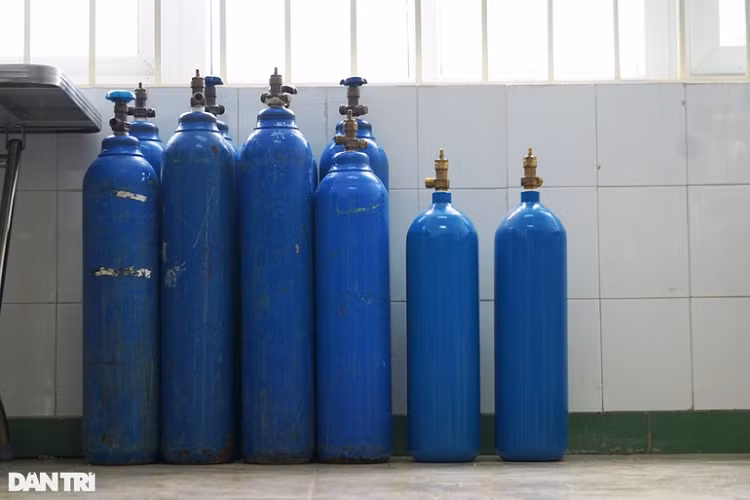 Biet doi “ATM Oxy” mien phi ho tro F0 bat ke ngay dem o Ha Noi-Hinh-5