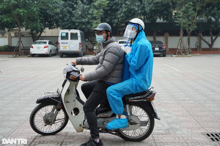 Biet doi “ATM Oxy” mien phi ho tro F0 bat ke ngay dem o Ha Noi-Hinh-7