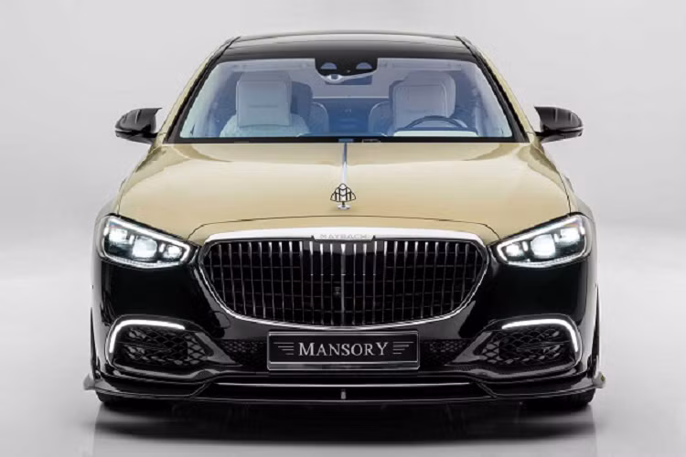 Chiếc sedan hạng sang Mercedes-Maybach S-Class mới này nhận được một sự lột xác hoàn toàn của Mansory và gói nâng cấp này được dùng cho cả hai mẫu xe là S580 và S680.