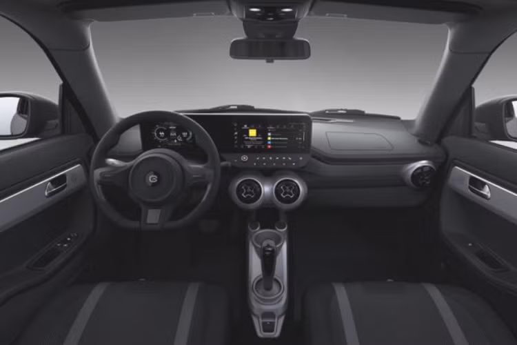 e.wave X có duy nhất một hệ truyền động là loại mô tơ đơn 107 mã lực dẫn động trục sau. Tầm vận hành của xe sau mỗi lần sạc là 240 km (trước là 76 mã lực/117 km).