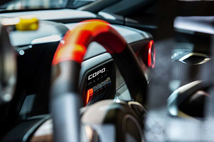 Trong năm tới sẽ có ba tùy chọn động cơ cho COPO Camaro. Động cơ V8 9,4 lít được cung cấp lần đầu tiên vào năm 2022, hiện không còn trong danh sách tùy chọn của dòng xe COPO Camaro này. Tuy nhiên, động cơ lớn nhất của Chevy đã xuất hiện lần đầu trên COPO Camaro 2024.