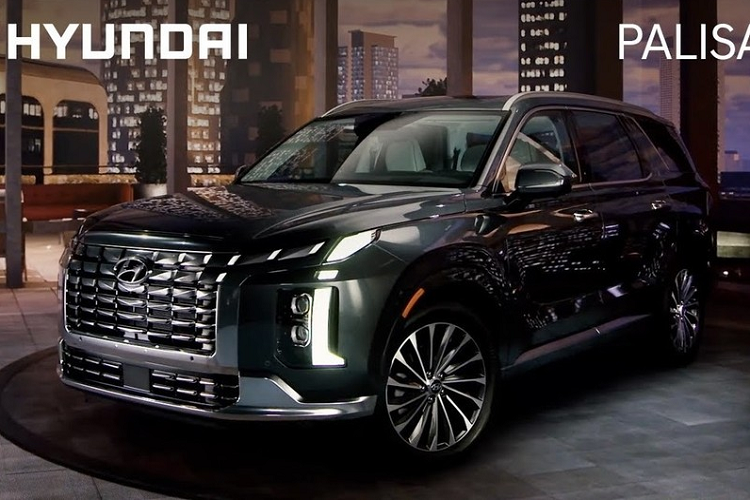Cách đây vài ngày, hãng xe Hàn Quốc đã tung ra những hình ảnh "úp mở" đầu tiên của Hyundai Palisade 2023 mới. Mẫu SUV cỡ lớn này dự kiến sẽ chính thức trình làng trong triển lãm Ô tô New York 2022 diễn ra vào tuần tới.