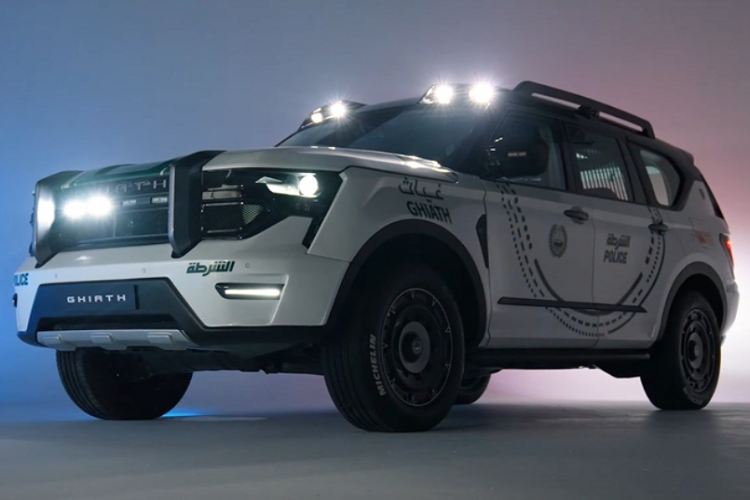 W Motors Giath Smart Patrol - bản độ từ Nissan Patrol thế hệ mới được mô tả là một trong những phương tiện an tinh tiên tiến nhất trên thế giới.