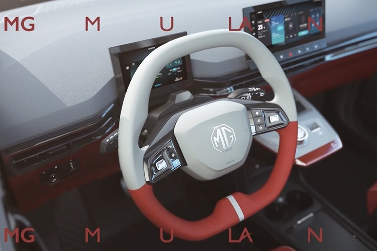 Tiếp đến là cửa gió điều hòa kéo dài trên mặt táp-lô và cụm điều khiển trung tâm được thiết kế "lơ lửng" độc đáo. Trên cụm điều khiển trung tâm có núm xoay chuyển số và phanh tay điện tử. Nằm bên dưới cụm điều khiển trung tâm này là 2 hộc đựng cốc và ngăn chứa đồ.