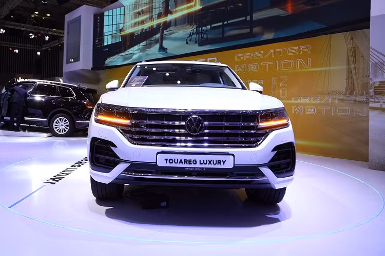 Volkswagen Teramont va Touareg tai Viet Nam tang gia ca tram trieu dong-Hinh-2