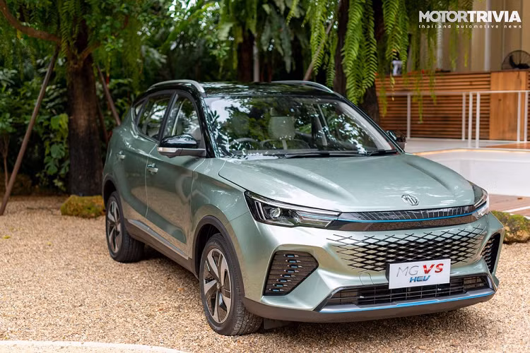 Hôm qua, ngày 8/8/2022, hãng MG đã chính thức giới thiệu mẫu SUV hạng B mới mang tên MG VS HEV 2022 mới ở thị trường Thái Lan. Đây vốn là xe được phát triển dựa trên cơ sở gầm bệ của MG ZS.
