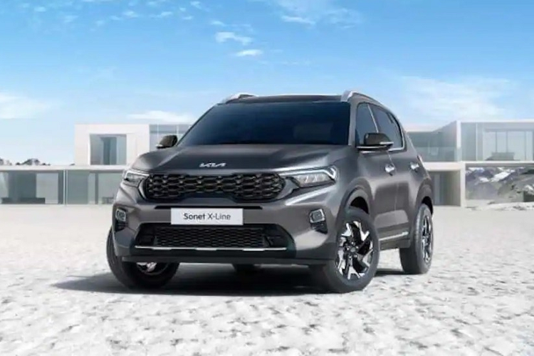 Ngày 1/9/2022 vừa qua, hãng xe Hàn Quốc đã chính thức vén màn phiên bản đặc biệt mang tên Kia Sonet X-Line 2023 mới của dòng xe SUV đô thị tại thị trường Ấn Độ. Đây là mẫu xe tiếp theo của hãng Kia có phiên bản X-Line, sau Morning, Seltos và Sorento.