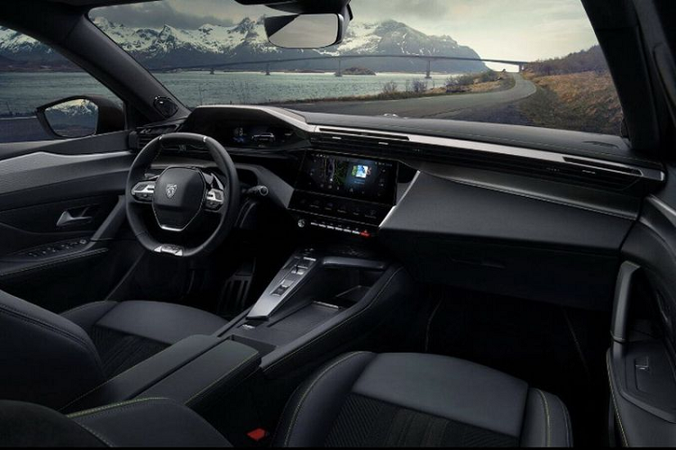 Vòng 2 là tìm ra người chiến thắng cuối cùng, chính là chiếc hatchback cỡ nhỏ đến từ Pháp - Peugeot 308 2022 mới. Các giám khảo đều hài lòng với động lực lái, hiệu suất, sự thoải mái và thiết kế của Peugeot 308.