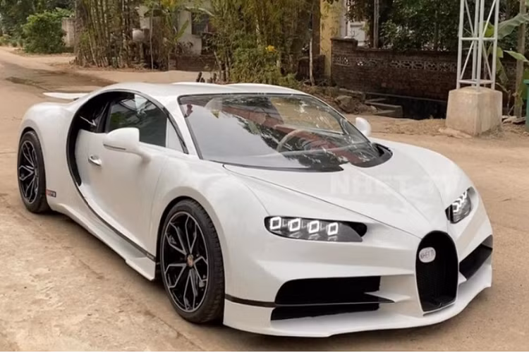 Yêu cầu ban đầu cho sản phẩm này chỉ dừng ở mức lăn bánh được nên nhóm bạn trẻ không quá chú trọng đến vấn đề sức mạnh. Chi phí hoàn thiện chiếc xe được cho là rơi vào khoảng 600 triệu đồng, chưa tính chi phí mới làm thêm nội thất.