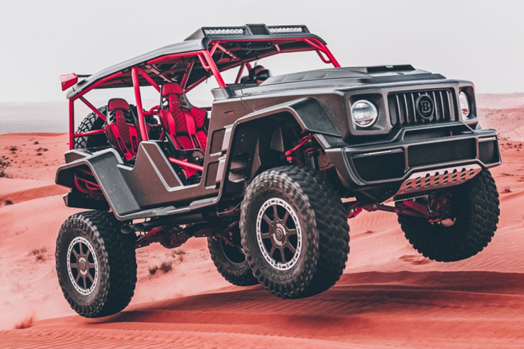 Brabus được biết đến là hãng độ chuyên thực hiện những dự án nâng cấp công suất trên các mẫu xe thuộc thương hiệu Mercedes-Benz. Gần đây hãng đã gây bất ngờ với dự án xe off-road tốc độ cao Brabus Crawler 900 2022 mới.