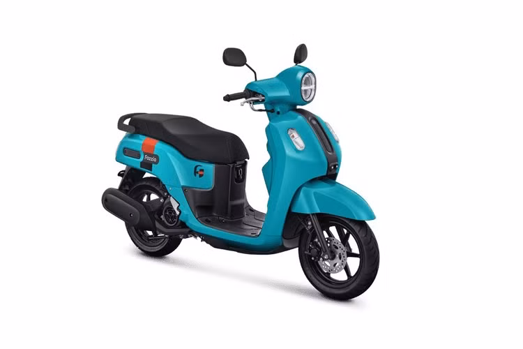 Trong khi đó phần đuôi xe dạng hộp vuông khá xinh xắn giúp xe có tổng thể khá gọn gàng và đơn giản. 