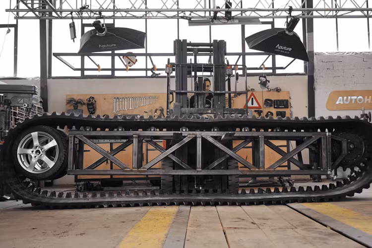 Chiec xe dien Tesla Model 3 