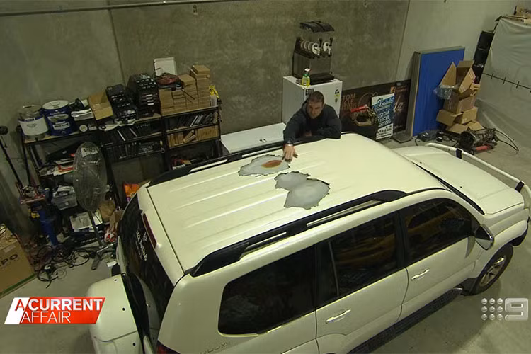 Để hỗ trợ khách hàng, Toyota có chính sách bảo hành 5 năm đối với mọi mẫu xe mới mua tại Úc từ ngày 1/1/2019. Bên cạnh đó, Toyota còn có chương trình gia hạn bảo hành dành cho những mẫu xe này. Chương trình gia hạn bảo hành này bao gồm sửa chữa miễn phí cho những mẫu xe đã dùng trong 10-12 năm kể từ ngày đầu đăng ký, không tính số công-tơ-mét. Trong trường hợp liên quan đến xe mua lại và đời sâu hơn, hãng Toyota khẳng định vẫn hỗ trợ khách hàng.