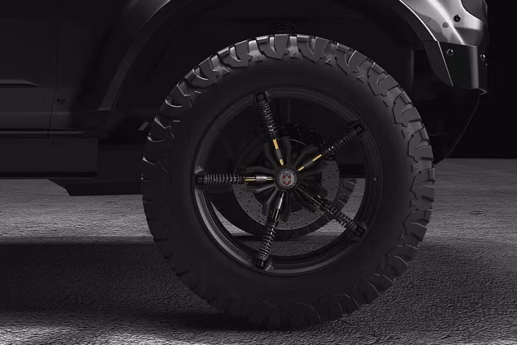 Thậm chí nhà độ HRE còn khẳng định chiếc Ford Bronco phiên bản R Carbon "ăn chơi sợ gì mưa rơi" này nhiều khả năng sẽ xuất hiện ngay tại sự kiện HRE Open House của hãng vào ngày 18/6 tới đây - tức là chỉ sau chưa đầy 2 tháng nữa.