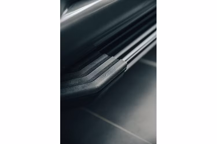 Hãng độ của Đức cũng có thể điều chỉnh động cơ của V300d nếu khách hàng muốn thêm một số nâng cấp cho khối động cơ, dẫn đến công suất 269 mã lực và mô-men xoắn 570 Nm.