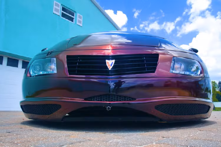 Chiếc “xe ngoài hành tinh” này đã được lưu giữ trong một viện bảo tàng ở Anh Quốc trong nhiều năm nhưng vẫn có thể chạy tốt. Nó dường như còn ở tình trạng tốt, nhưng nếu không may bị hỏng phần nào thì cũng khó tìm phụ tùng thay thế.