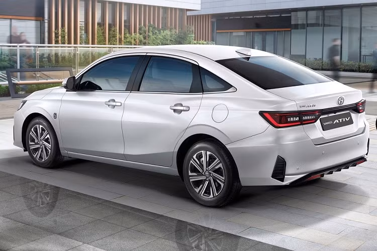 Như thông tin đã đưa, Toyota Vios 2023 tại Thái Lan được chia thành 4 phiên bản, bao gồm Sport, Smart, Premium và Premium Luxury. Giá xe Toyota Vios 2023 mới ở thị trường này dao động từ 539.000 - 689.000 Baht (khoảng 349 - 446 triệu đồng).