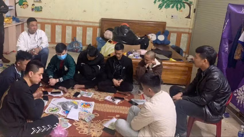 Quang Tri: Triet xoa soi bac lac cua bau, bat 8 doi tuong