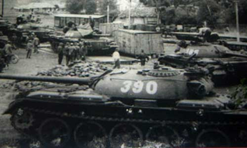 Hanh trinh lich su cua xe tang 390