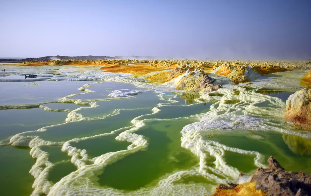 Choang ngop canh ben trong “noi than chet khong bao gio ngu quen“-Hinh-9