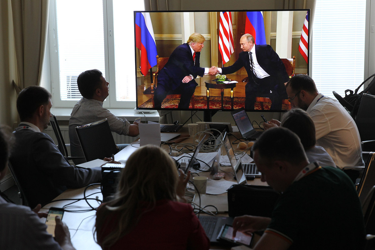 Đáp lại, Tổng thống Trump bày tỏ tin tưởng, mọi chuyện đã thay đổi sau cuộc gặp với ông Putin. Nói cách khác, quan hệ song phương giữa hai nước sẽ được cải thiện sau hội nghị thượng đỉnh ở Helsinki. Ảnh: Getty.