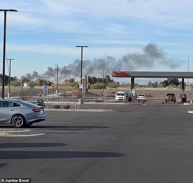 Am anh hien truong vu hai may bay va cham tren khong-Hinh-2