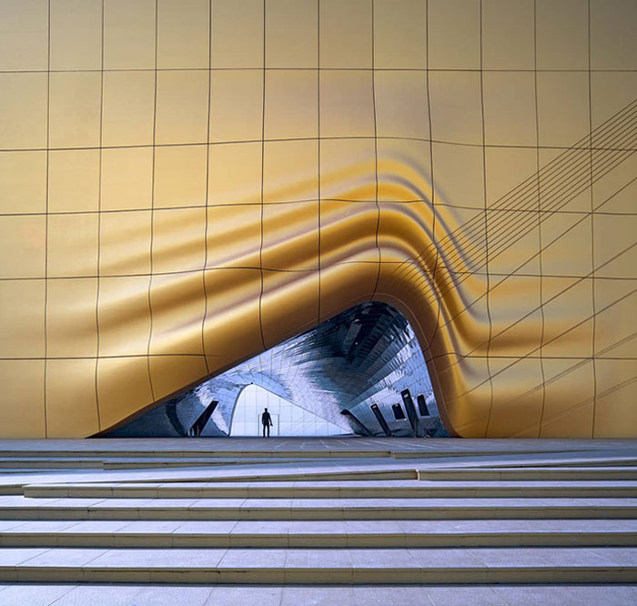 Đây là lối vào một trong những hộp đêm lớn nhất thế giới.