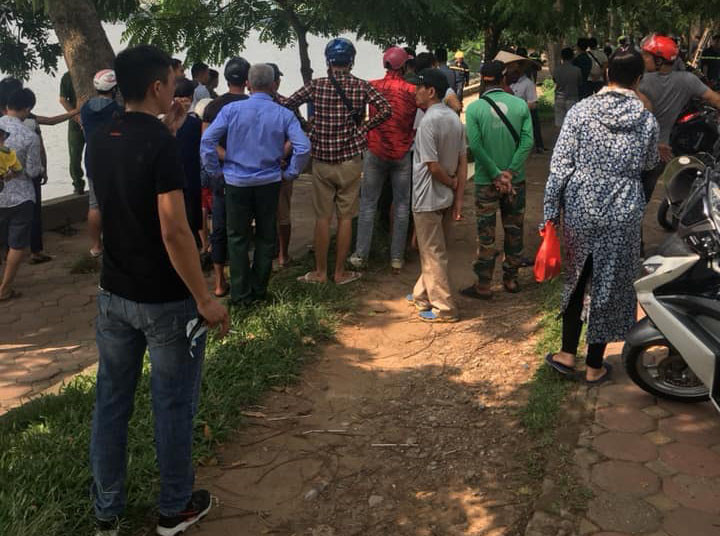 Phat hien mot thi the nam gioi noi tren ho Linh Dam