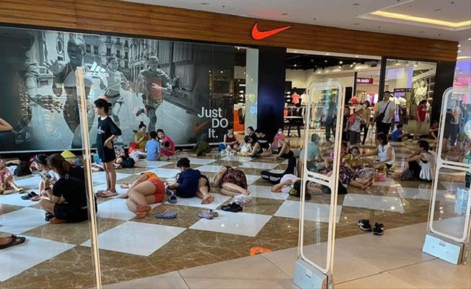 Nhieu khach san bi cat dien, “thuong de” mat tien van va vat