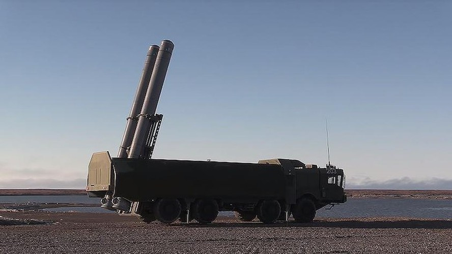 Trọng lượng đầu đạn 250kg, đủ sức tiêu diệt các mục tiêu mặt nước có lượng giãn nước tới 10.000 tấn.