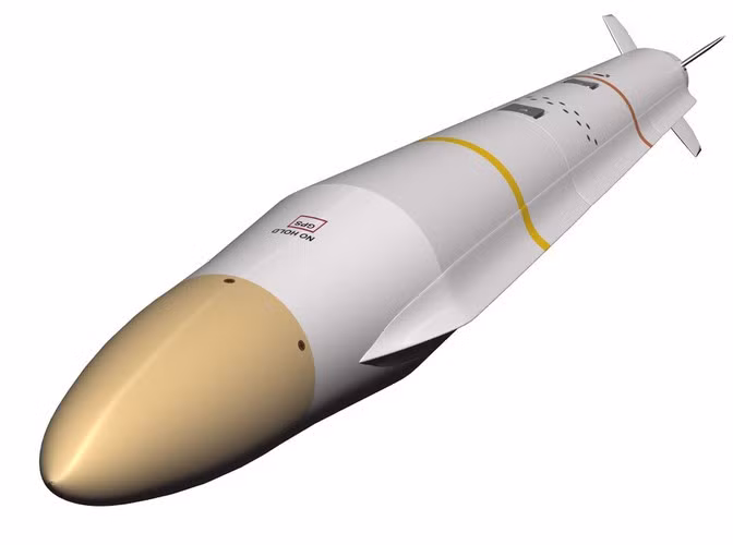 Đây là tên lửa chiến thuật siêu thanh, tầm trung sẽ được Mỹ ưu tiên trang bị cho máy bay EA-18G Growler và tiêm kích tàng hình F-35A.