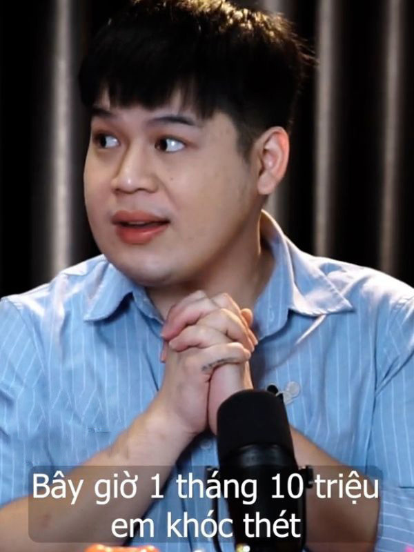 Mới đây, cộng đồng mạng bày tỏ ý kiến trái chiều trước những chia sẻ của nam TikToker khi xuất hiện ở một chương trình podcast dành cho Gen Z, bàn về chuyện thu nhập mỗi tháng bao nhiêu mới đủ sống.