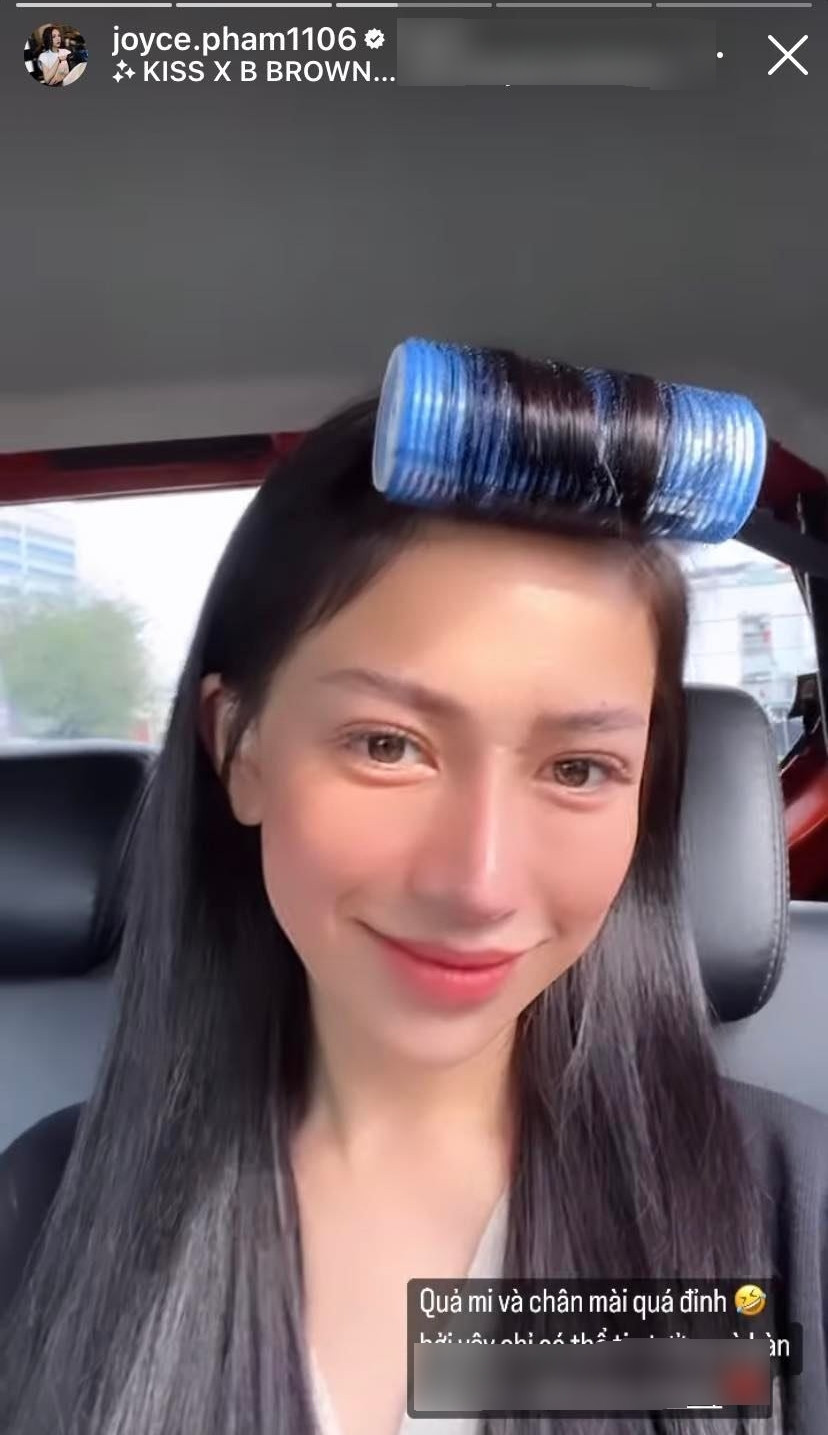 Mới đây nữ rich kid khoe thành quả tân trang gương mặt đón Tết, diện mạo của cô khác lạ sau khi đi làm đẹp về.