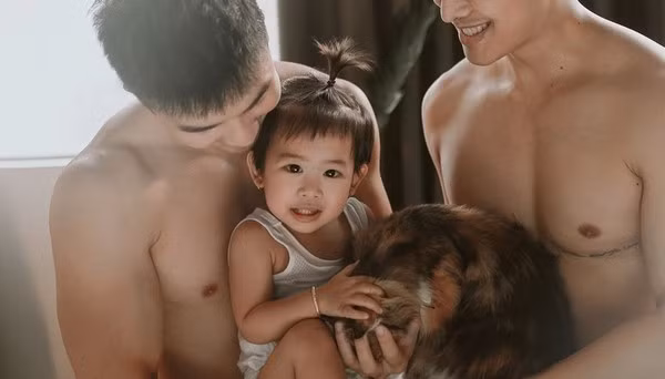 Trước đó, cặp đôi này đã có thời gian yêu nhau và tìm hiểu với quãng thời gian thăng trầm, tuy nhiên chính sự chân thành đã gắn kết họ thành một gia đình đích thực. Ảnh: Tổng hợp