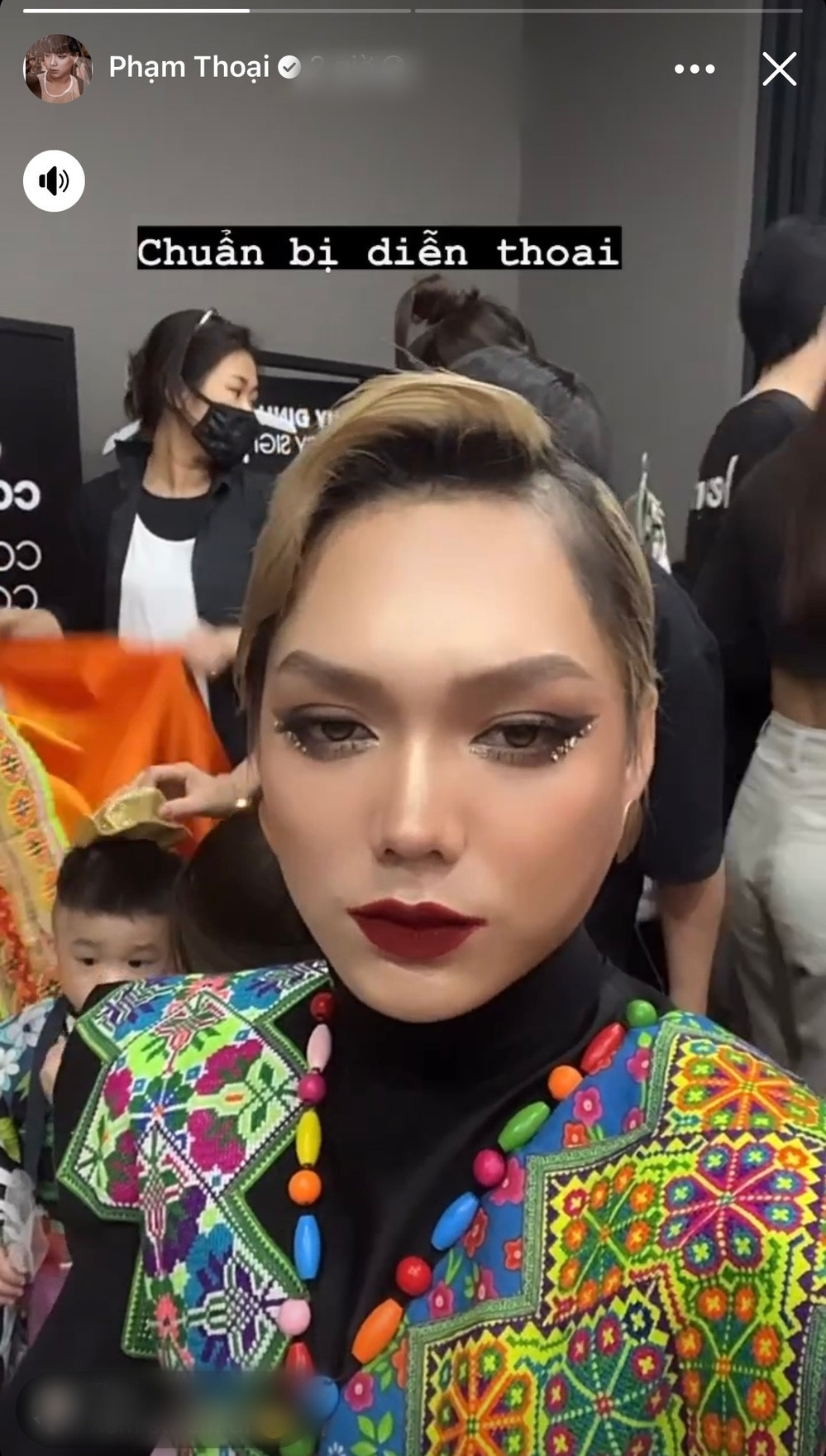 Mới đây TikToker Phạm Thoại vừa có hội được sải bước trên sàn runway của Asian Kids Fashion Week 2023 cùng siêu mẫu Võ Hoàng Yến, Hoa hậu Lê Âu Ngân Anh.