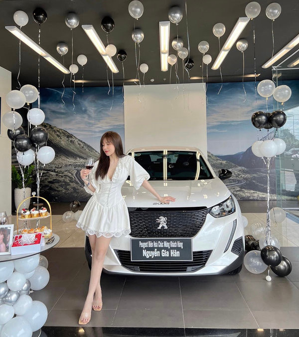 Hiện tại, bạn gái Hoàng Đức đang là một chủ spa ở Biên Hòa và kinh doanh các sản phẩm làm đẹp.