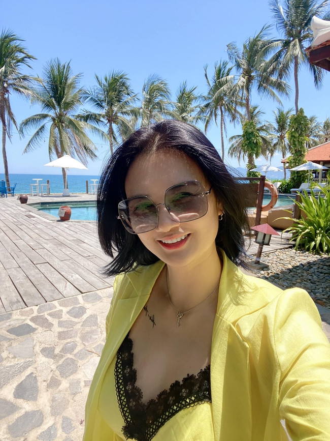 Nhờ ngoại hình đẹp, 3 lần người đẹp bóng chuyền Kim Huệ đều được bình chọn là hoa khôi của các giải đấu.