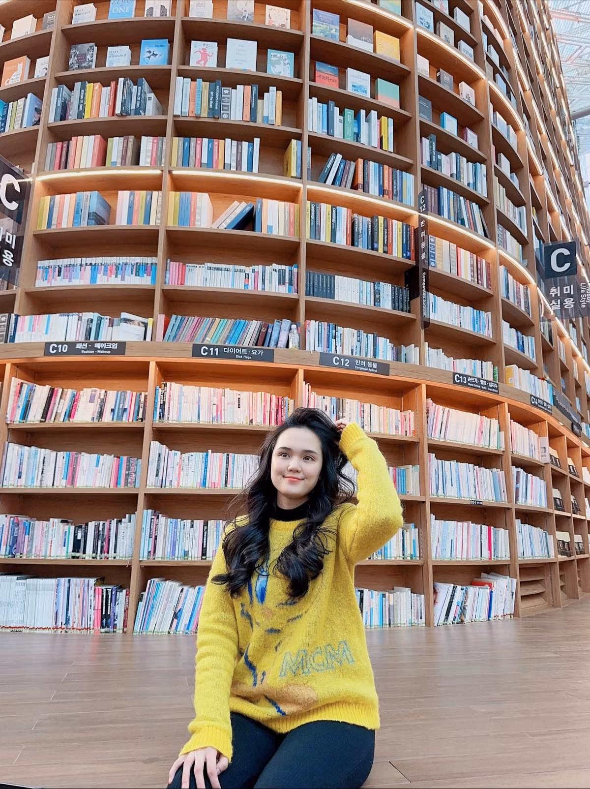 Nên duyên vợ chồng vào tháng 2/2020 sau 5 năm quen biết và hẹn hò, đám cưới của cặp Quỳnh Anh - Đỗ Duy Mạnh khi ấy từng khiến nhiều người trầm trồ bởi sự xa hoa, dàn khách mời nhiều sao nổi tiếng.