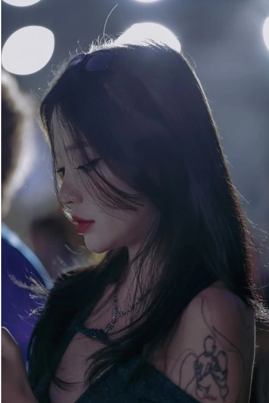 Mới đây, trong một story, nữ streamer úp mở về việc yêu ai nhà người đó cũng giàu hơn nhà mình, điều này làm người hâm mộ suy luận người yêu hiện tại của nữ streamer có gia cảnh siêu khủng.