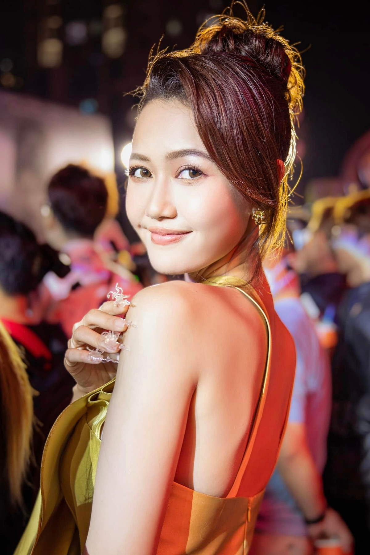 Những năm đầu mới nổi, gái xinh Nhung Gumiho gắn liền với hình tượng ngây thơ, kẹo ngọt.