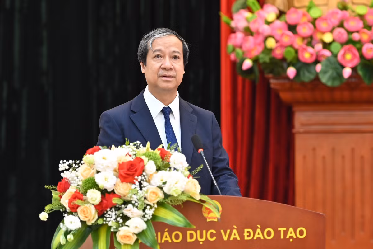 Dau an cua GS Pham Minh Hac doi voi khoa hoc giao duc Viet Nam