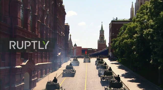 T-34 là một xe tăng hạng trung sản xuất từ năm 1940 đến năm 1958, chủ yếu được sử dụng trong chiến tranh Xô Đức (1941-1945). T-34 đã cách mạng hoá cách thức thiết kế và chế tạo xe tăng trên thế giới; mặc dù về giai đoạn sau chiến tranh có nhiều xe tăng mang giáp trụ và hỏa lực trội hơn T-34, nó vẫn được đánh giá là loại xe tăng hiệu quả nhất và có thiết kế gây ảnh hưởng lớn nhất trong Chiến tranh thế giới thứ hai.